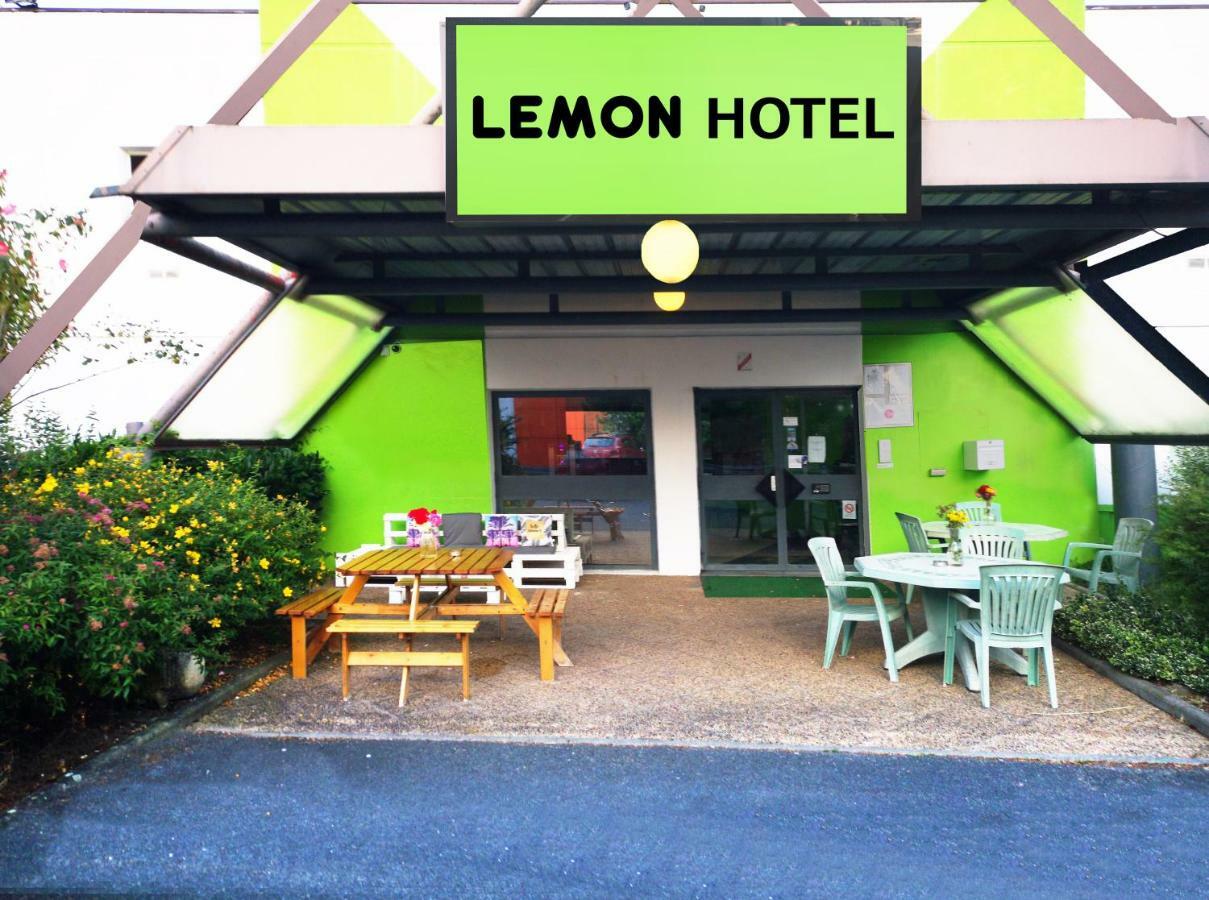 Lemon Hotel Ch Futuroscope Châtellerault Esterno foto